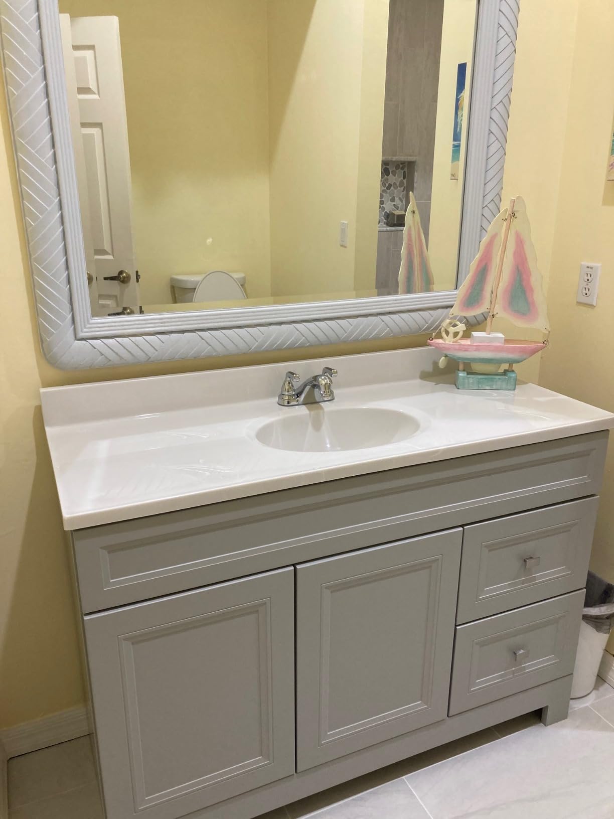 Design House Single Sink Vanity Top, 31 in., Ivory with Backsplash, Cultured Marble, Classic Style Bathroom Countertop customer photo 2