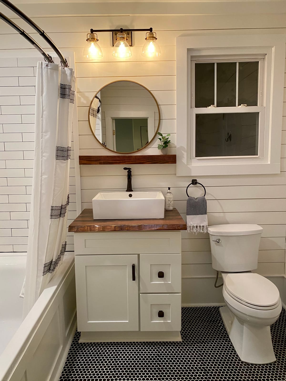 Lordear Floating Bathroom Sink Wall Mounted 21