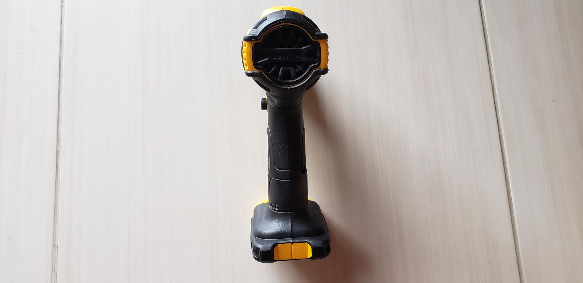 DEWALT 20V MAX Heat Gun, Cordless, Up to 990 Degrees, 42 Minutes of Run Time, LED Light (DCE530B) customer photo 1