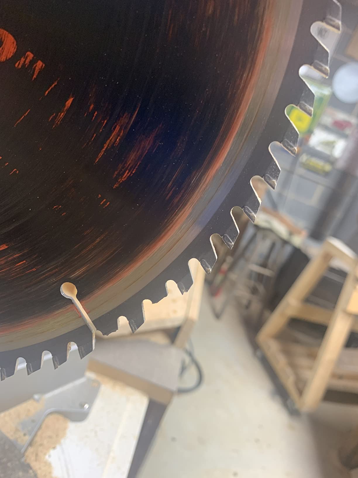 WEN BL1280 12-Inch 80-Tooth Fine-Finish Professional Woodworking Saw Blade for Miter Saws and Table Saws customer photo 1