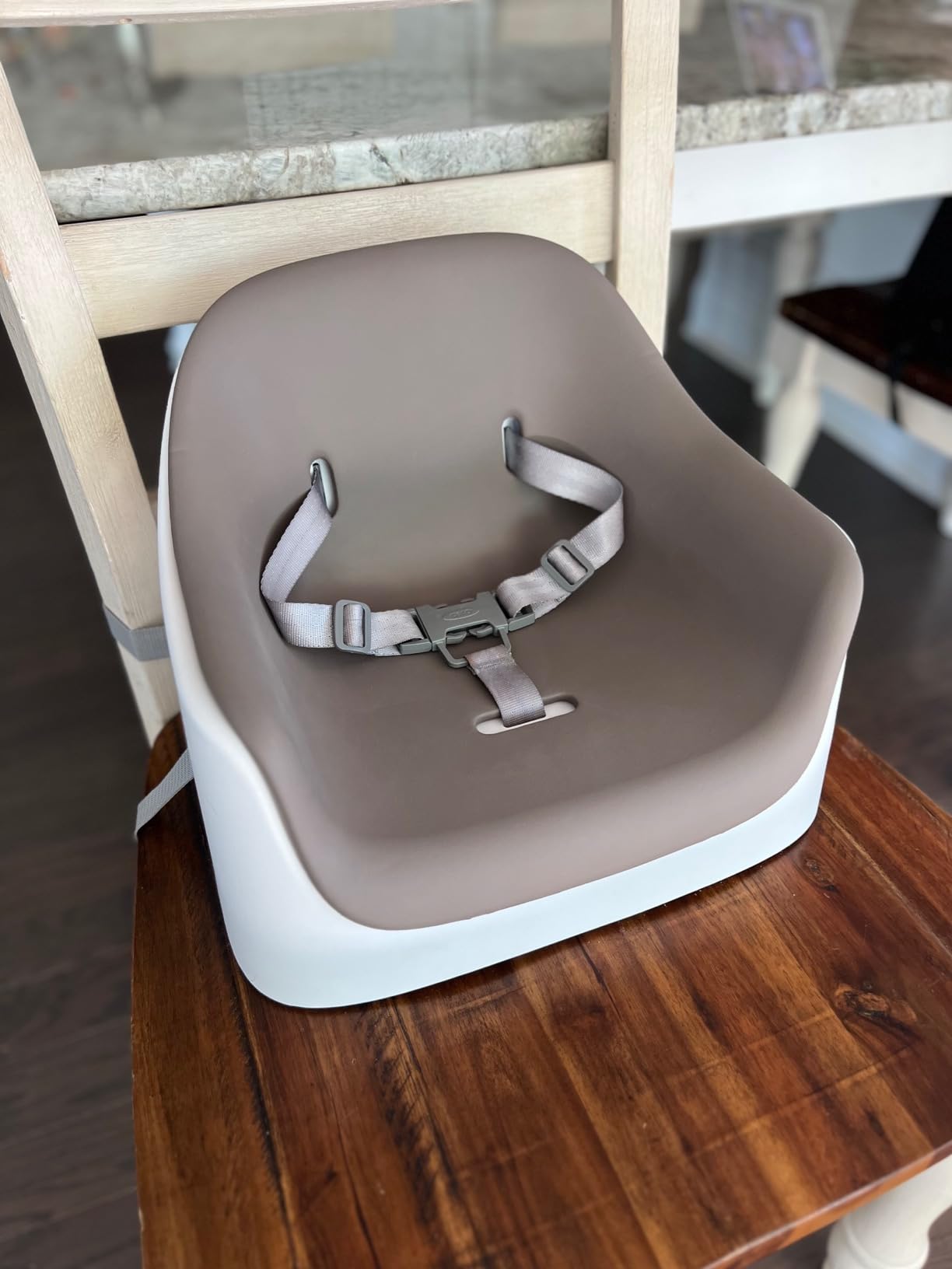 OXO Tot Nest Toddler Booster Seat for Kitchen with Removable Cushion, Gray customer photo 1