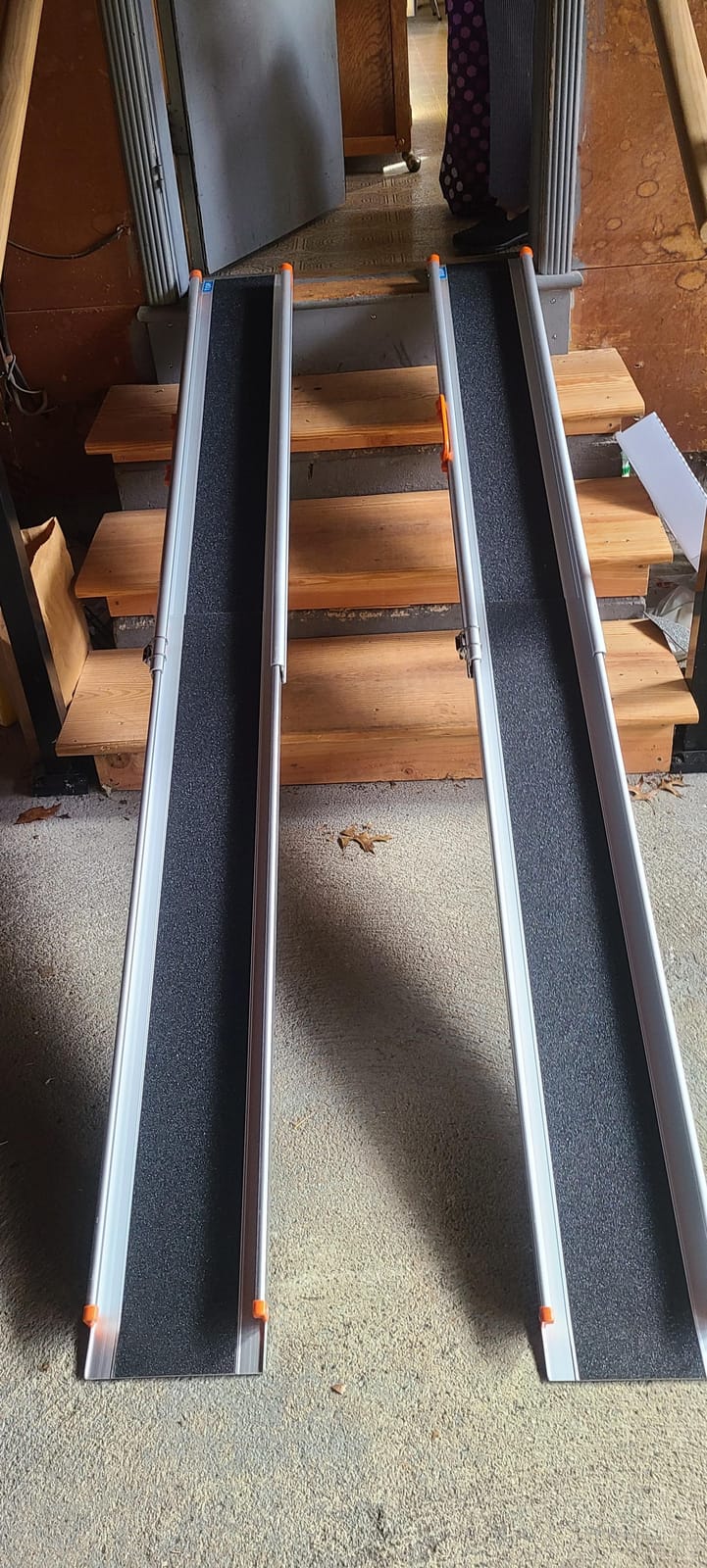 Ruedamann 6FT Telescopic Wheelchair Ramp with Handle, 8.3