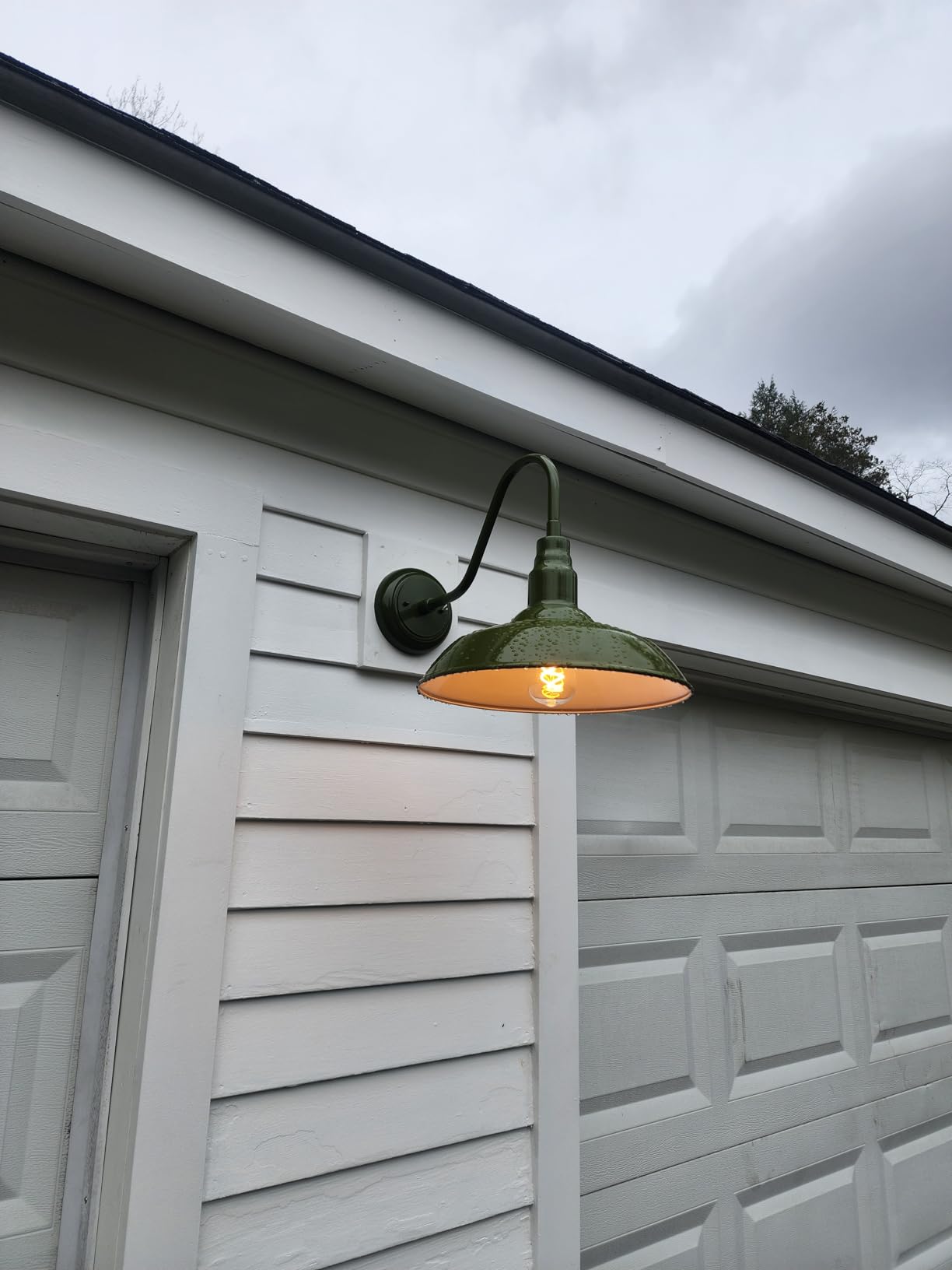 Black Gooseneck Barn Light for Farmhouse 10 Inch Dome Exterior Lights Fixture with Wall Mount, Outdoor Wall Sconce for Garage Porch Patio customer photo 1
