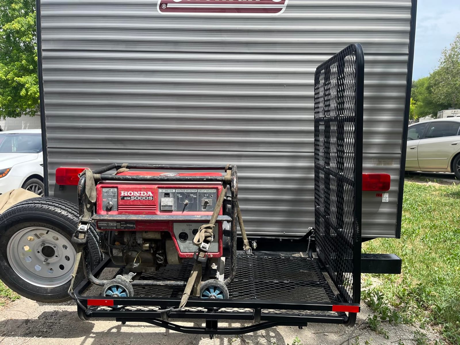 ECOTRIC Hitch Mount Wheelchair Carrier with Mobility Ramp customer photo 1