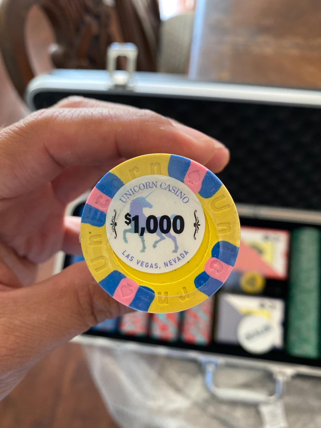 DA VINCI Unicorn All Clay Poker Chip Set with 500 Authentic Casino Weighted 9 gram Chips, Black ABS Case, 2 Decks of Plastic Playing Cards, Dealer Buttons and 2 Cut Cards customer photo 1