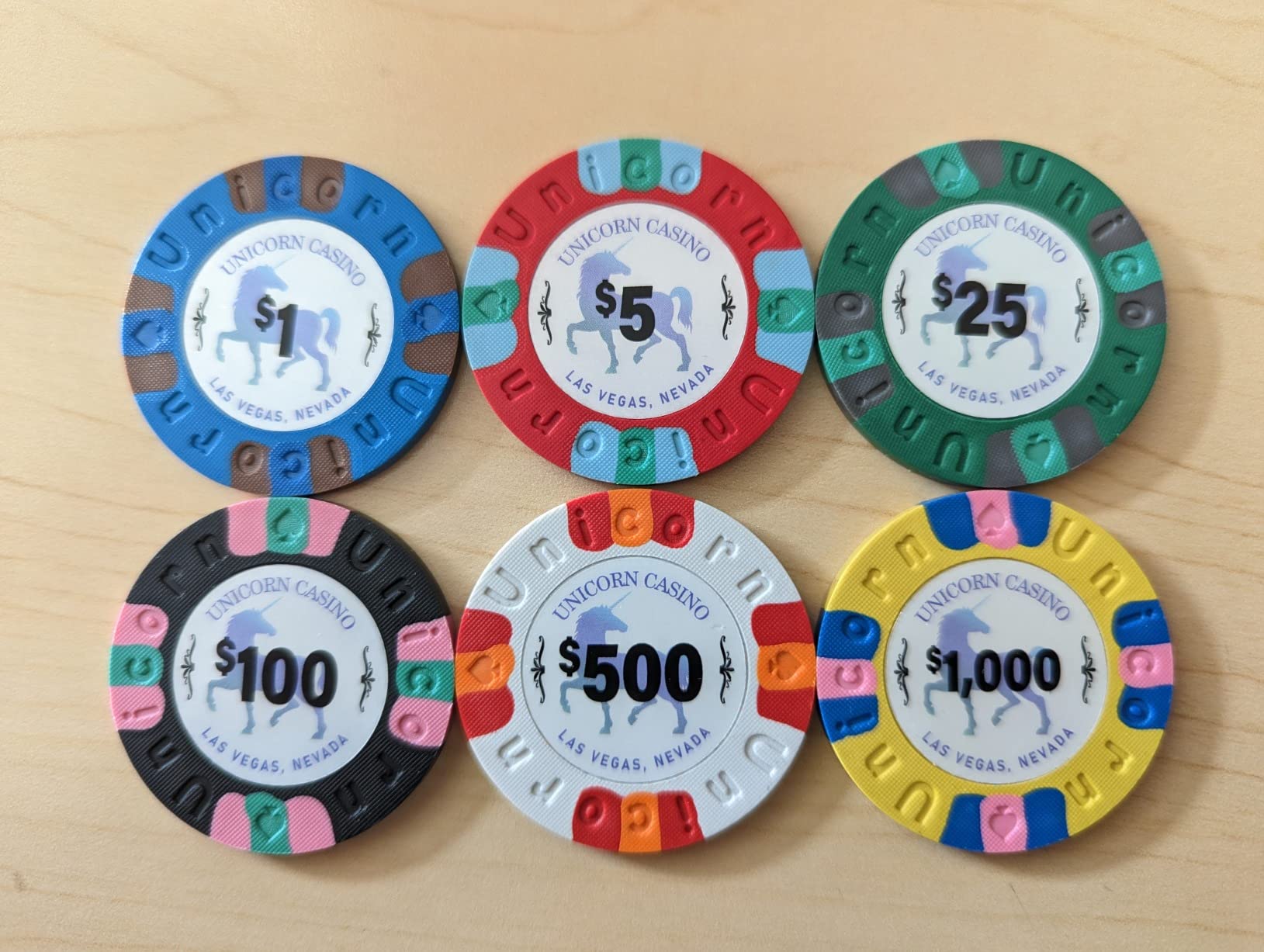 DA VINCI Unicorn All Clay Poker Chip Set with 500 Authentic Casino Weighted 9 gram Chips, Black ABS Case, 2 Decks of Plastic Playing Cards, Dealer Buttons and 2 Cut Cards customer photo 2