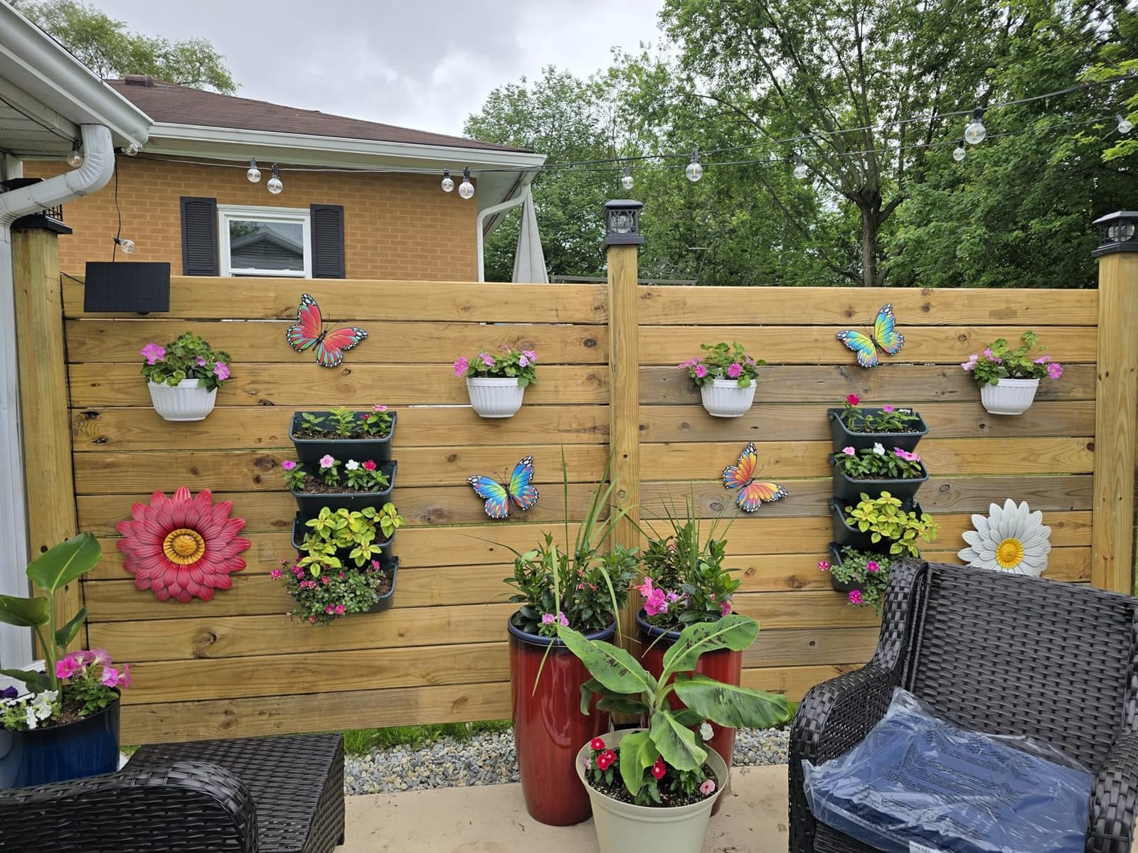 ORIMERC 6 Pcs Plastic Large Wall Plant Pots Vertical Garden Living Wall Mounted Window Hanging Basket Fence Planters Indoor Outdoor for Plants Flowers Kitchen Herbs Holder with Drainage Decor White customer photo 2