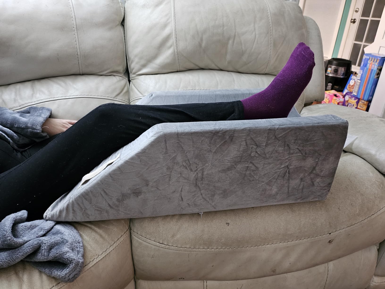 LightEase Memory Foam Leg Support and Elevation Pillow for After Surgery customer photo 1