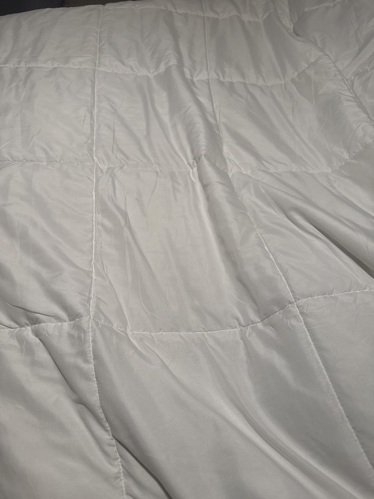 DOWNCOOL Comforters Queen Size, White Duvet Insert, Lightweight Quilt | Corner Tabs, All Season, Down Alternative Hotel Comforter, Queen 88x92 Inches customer photo 2