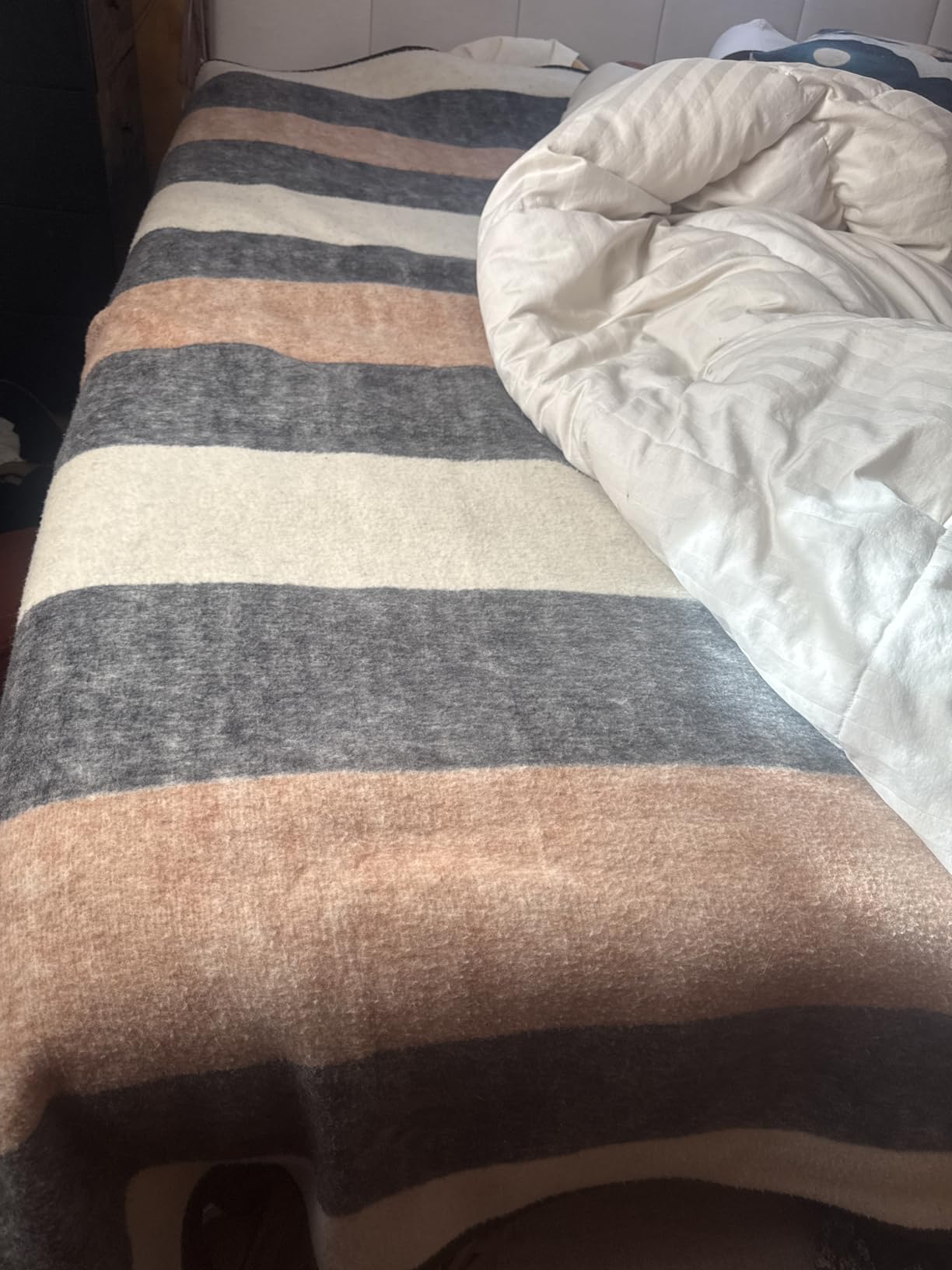 Alpaca Sheep Wool Blanket Twin Size Heavyweight Thick Soft Warm 87