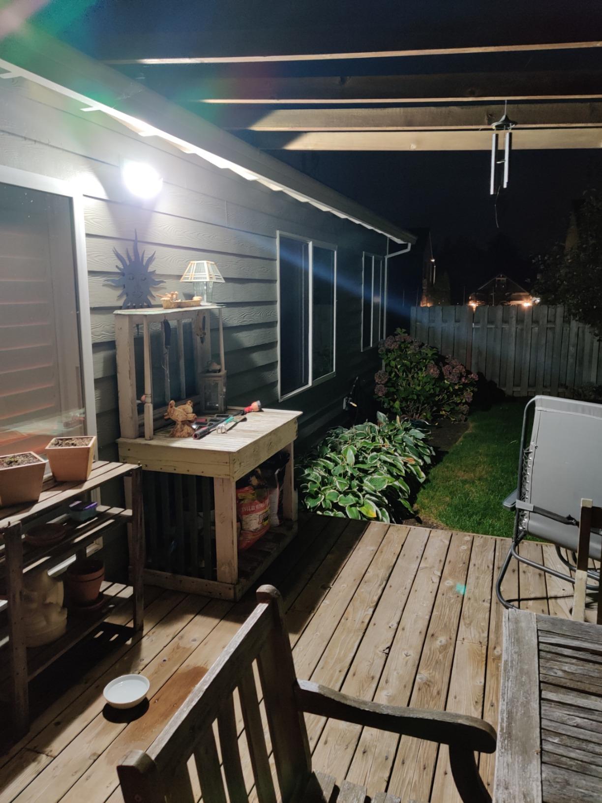 LEPOWER 28W Flood Lights Outdoor - 3000LM Brightness LED Security Lights | Switch Controlled Wall Mount Exterior Flood Light with 2 Heads, 5500K, IP65 Waterproof for Garage, Yard, Porch, Garden, White customer photo 1
