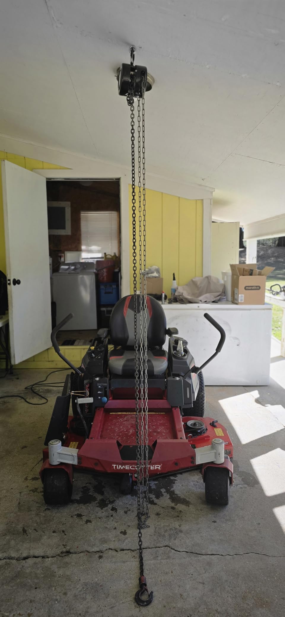 SPECSTAR Hand Chain Hoist 1 Ton 2200 Lbs Capacity 10 Feet with 2 Hooks customer photo 1