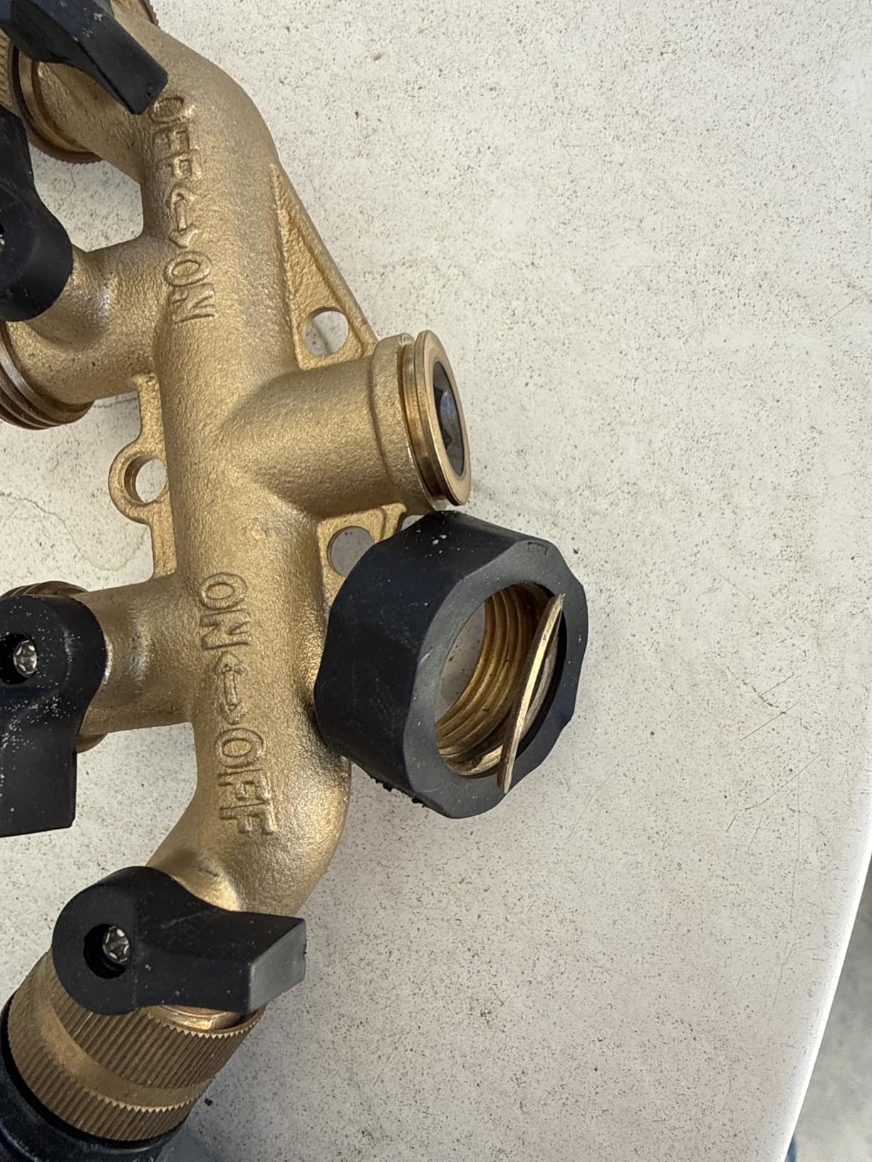 Twinkle Star 4 Way Heavy Duty Brass Garden Hose Splitter | 3/4