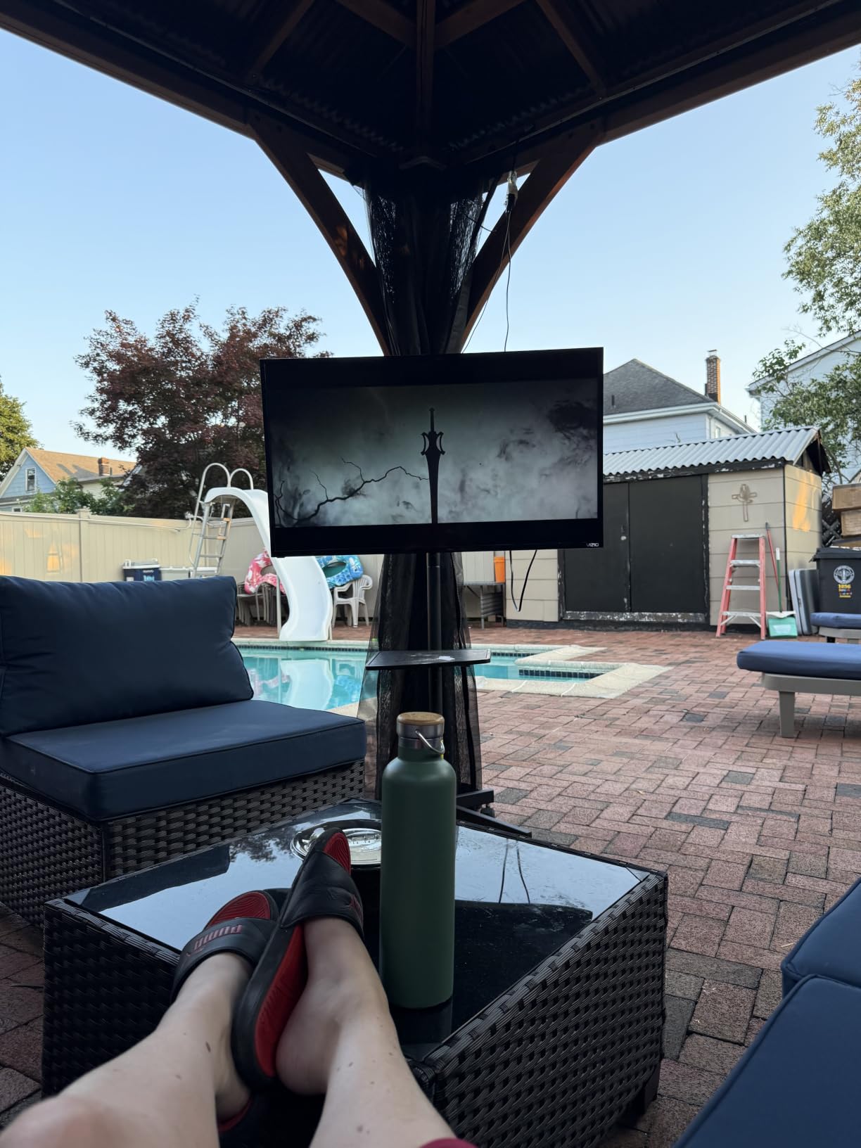 PERLESMITH Rolling TV Stand, Mobile TV Stand for 23-60 Inch LCD LED TVs, Tilt TV Stand Wheels Holds up to 88Lbs, Portable TV Stand for Bedroom with Shelf, Outdoor TV Stand Max VESA 400x400mm PSTVMC06 customer photo 2