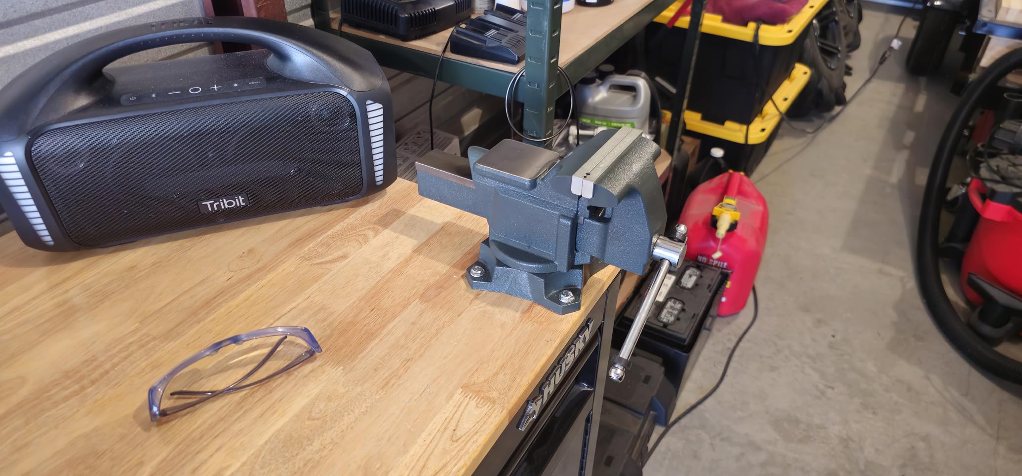 Forward CR50A 5.5 Inch Bench Vise Heavy Duty with Anvil and 210°Swivel Base customer photo 1