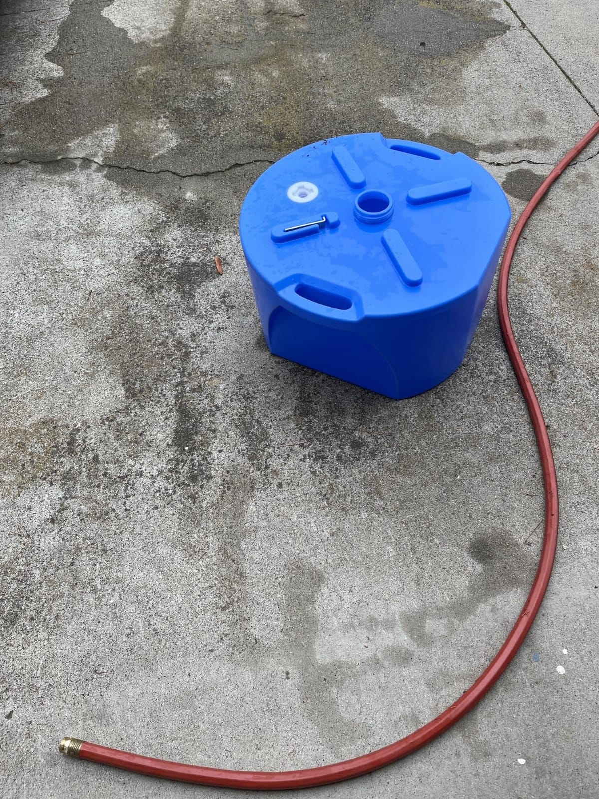 Legacy Premium 30 Gallon Stackable Emergency Water Storage Tank customer photo 2
