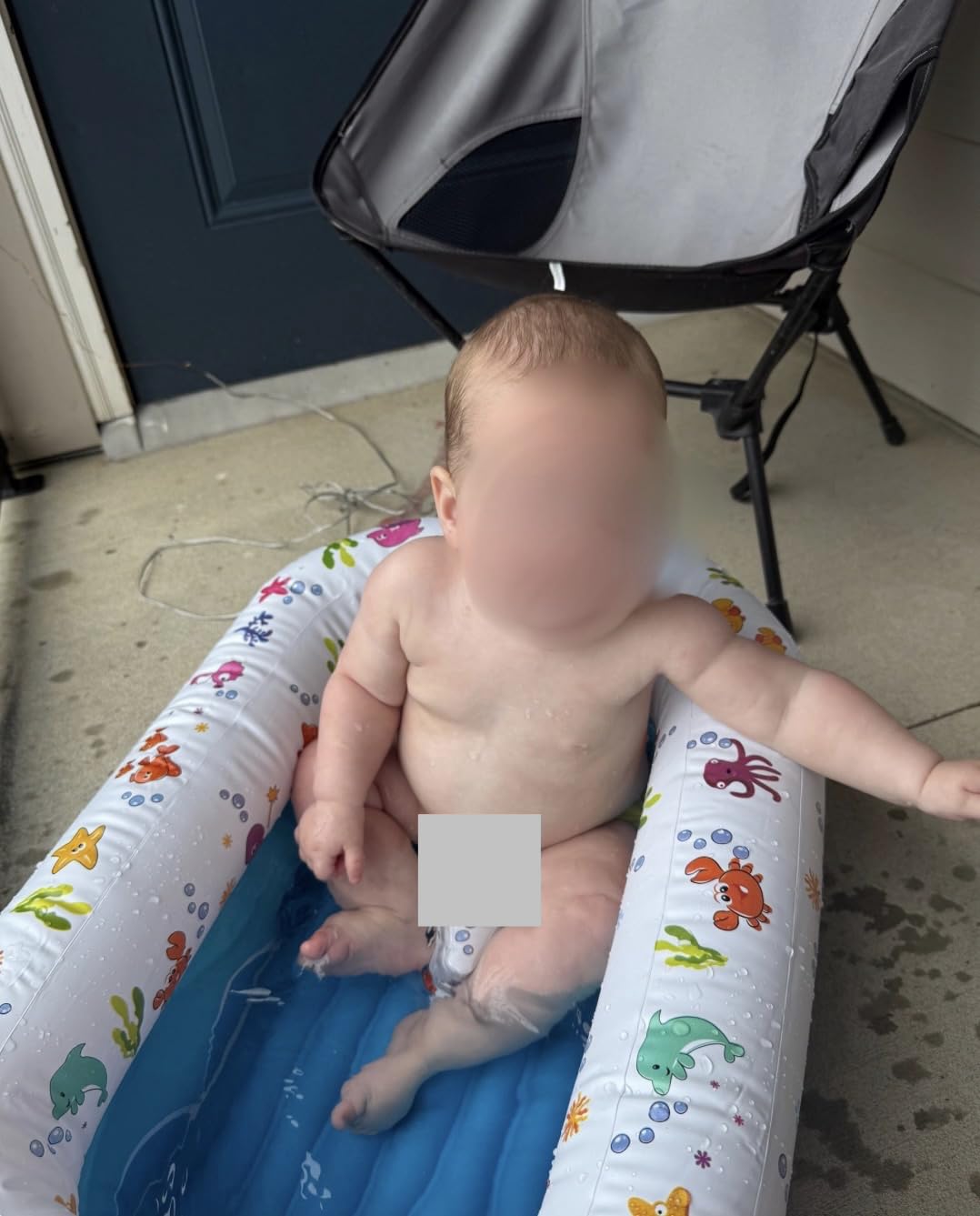 Mommy's Helper Inflatable Baby Bathtub, Portable Bathtub, Ages 6-24 Months customer photo 1