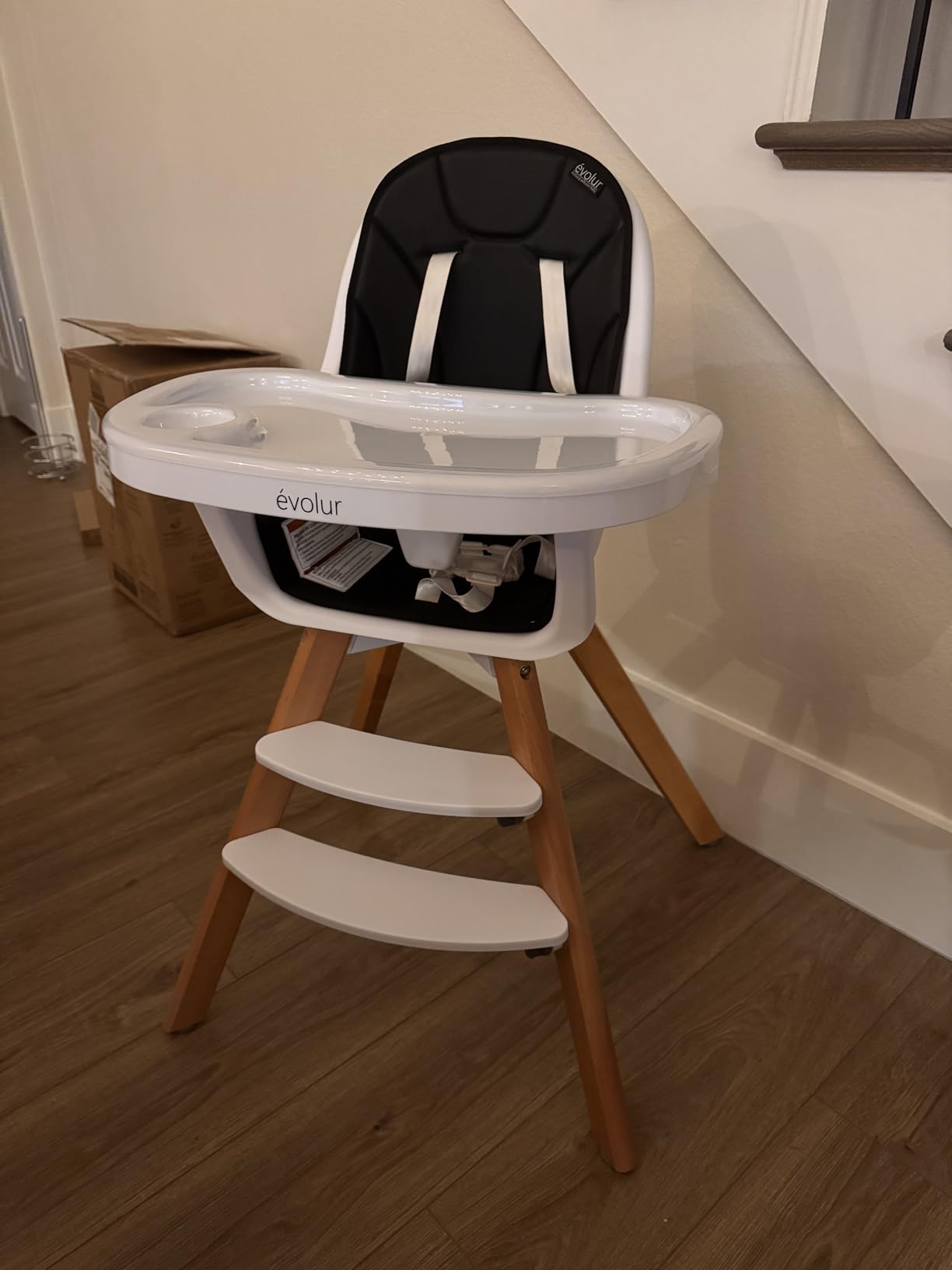 évolur Zoodle 3-in-1 High Chair in Light Grey | Convertible Wooden Baby Feeding Chair with Dishwasher Safe Removable Tray, Adjustable Footrest, Padded Cushion, 5-Point Harness for Infants & Toddlers customer photo 2