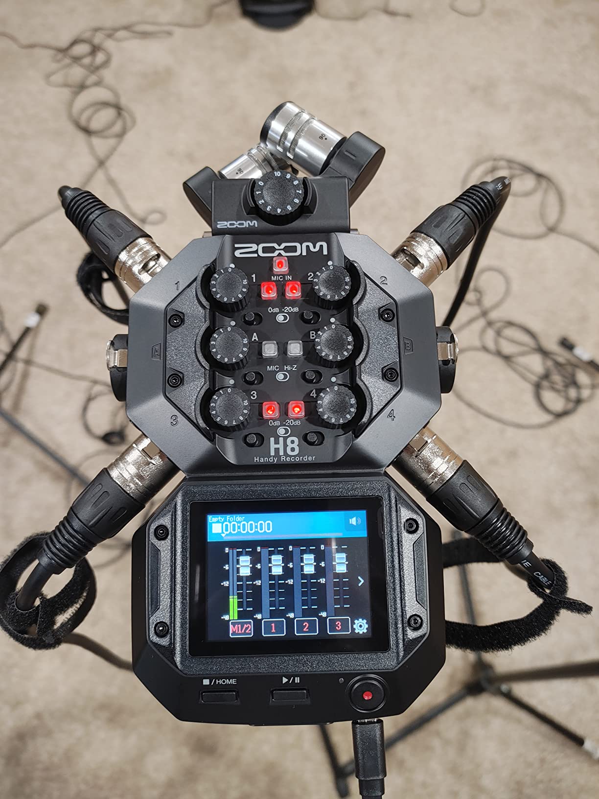 Zoom H8 Recorder for Musicians, Podcasters & Filmmakers customer photo 2