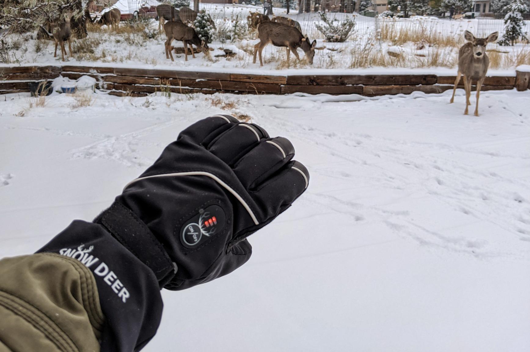 Electric Heated Gloves for Men & Women, Waterproof & Windproof Ski Gloves with Rechargeable Battery Touchscreen Three Heat Settings for Cold Weather Snowboarding Shovel Snow customer photo 2