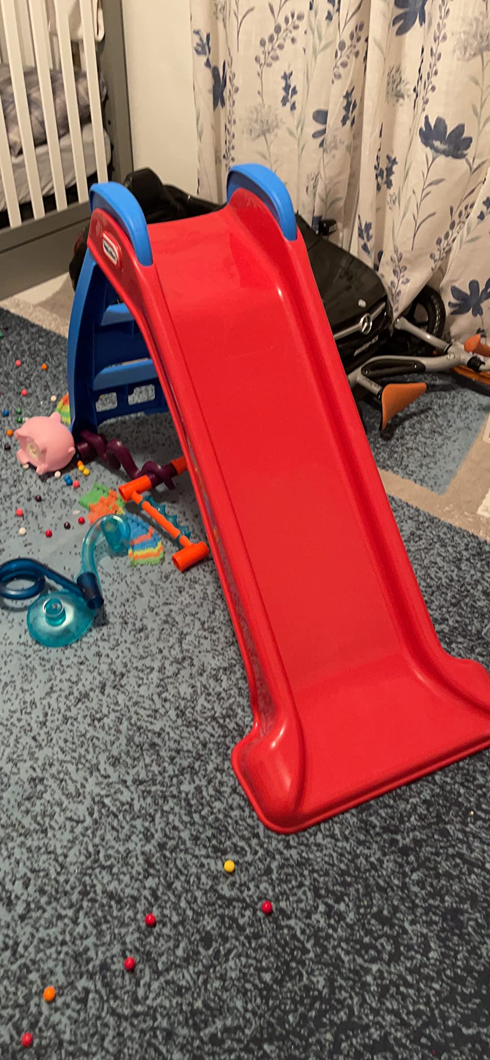 Little Tikes Light-Up First Slide for Kids Indoors/Outdoors, Red customer photo 1