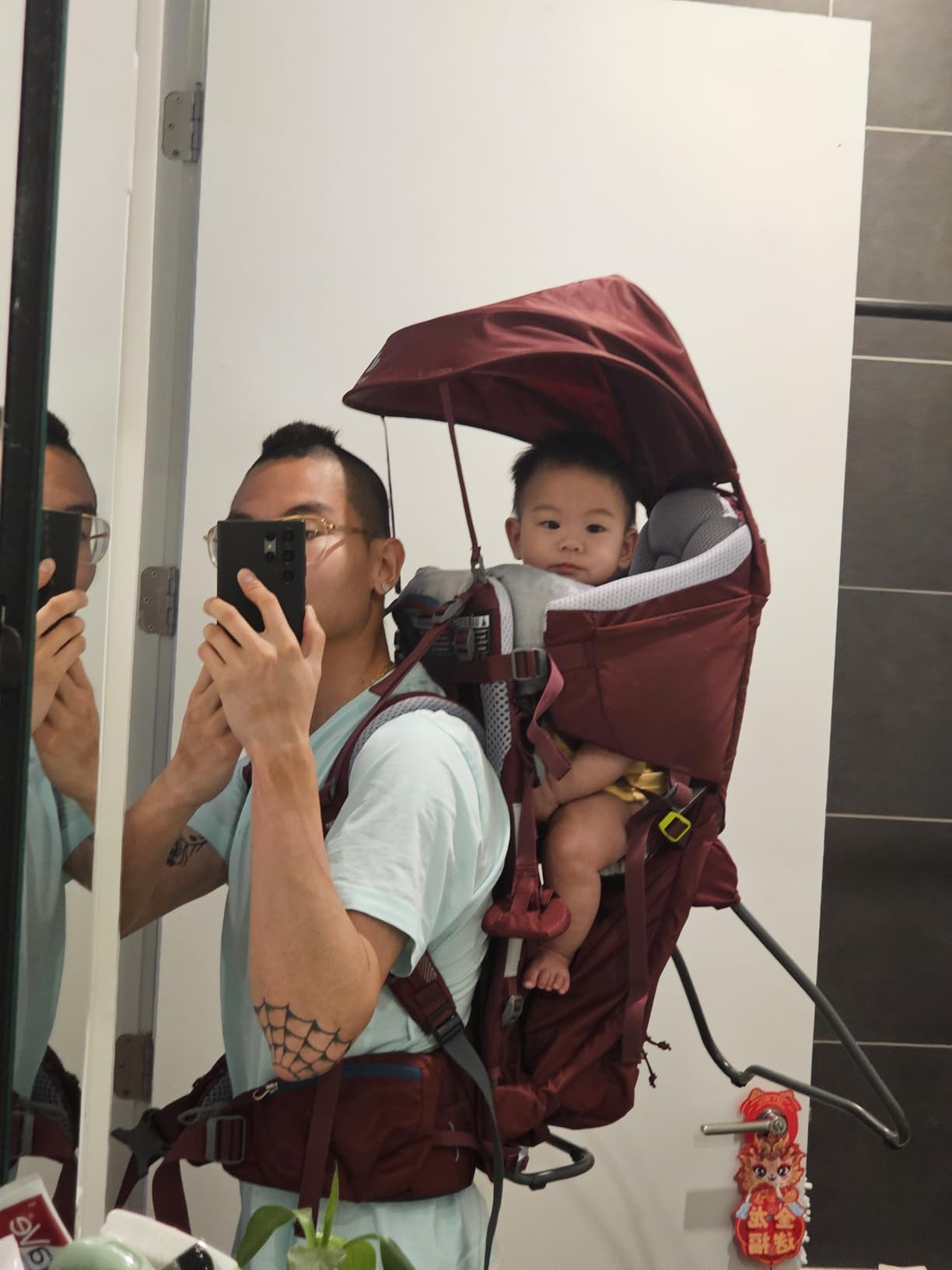 Deuter Kid Comfort Child Carrier and Backpack for Travel & Hiking with Toddlers customer photo 1