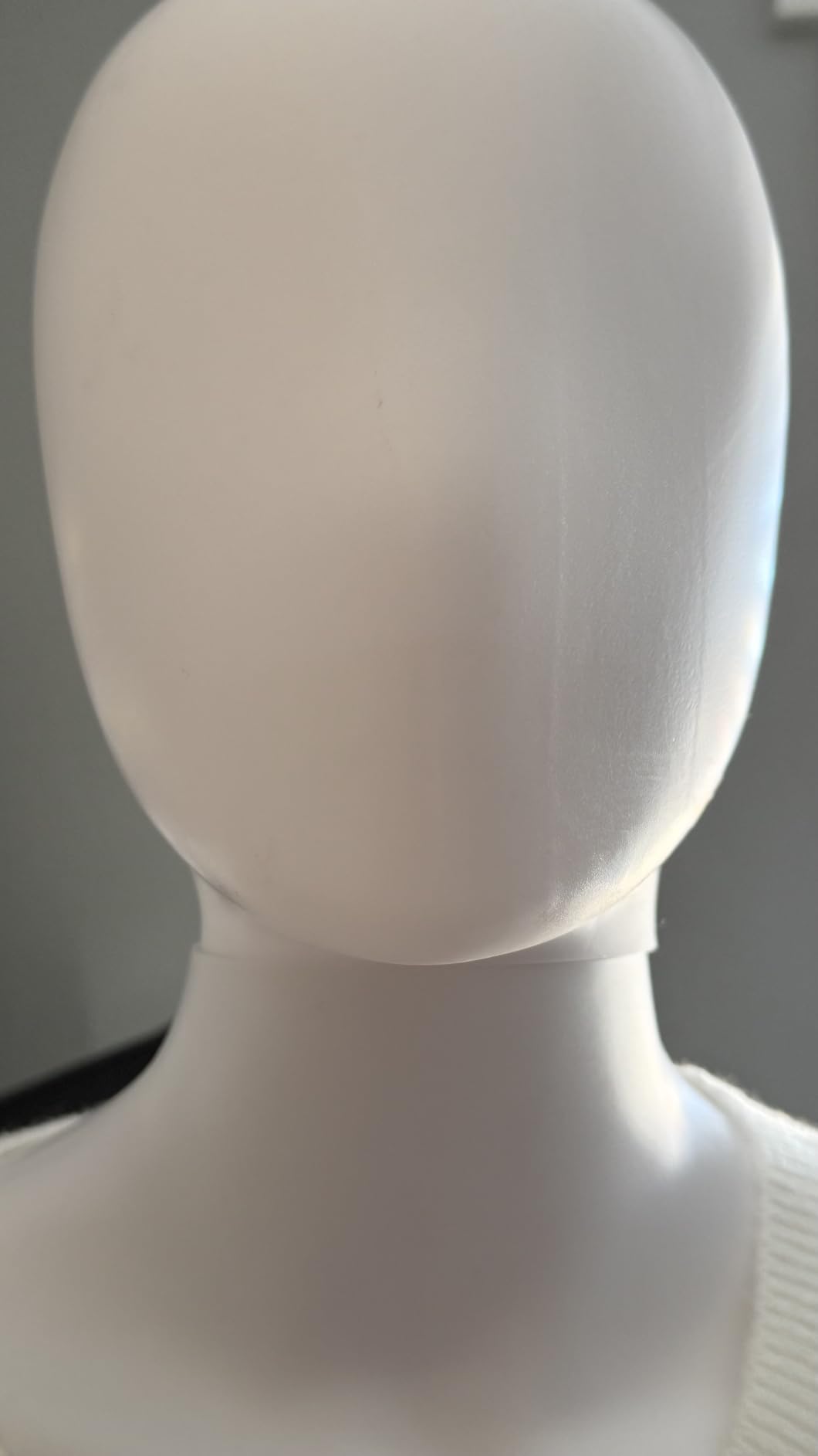 SereneLife Realistic Female Full Body Mannequin Torso – 68.9” Adjustable Dress Form with 360° Head Rotation, Detachable Limbs & Durable Metal Base for Fashion Boutiques & Clothing Displays customer photo 2