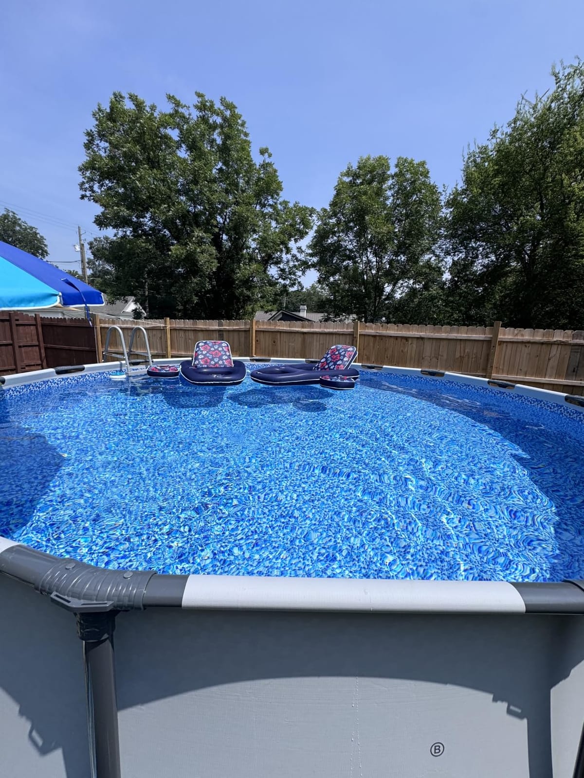 Aqua Campania Ultimate 2-in-1 Pool Float Lounge - Extra Large - Inflatable Pool Floats for Adults with Adjustable Backrest & Cupholder Caddy customer photo 2