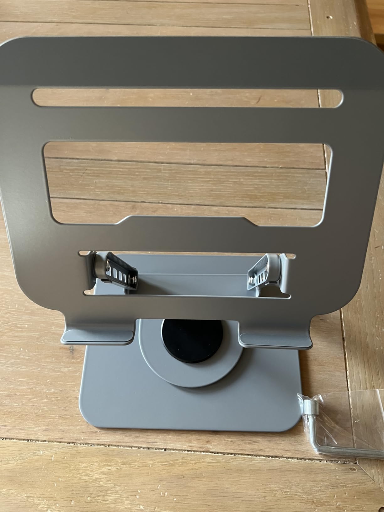 Leeboom Laptop Stand for Desk, Adjustable Foldable Aluminum Riser, Silver | Supports most 10-15.6 inch laptops and tablets with adjustable height=