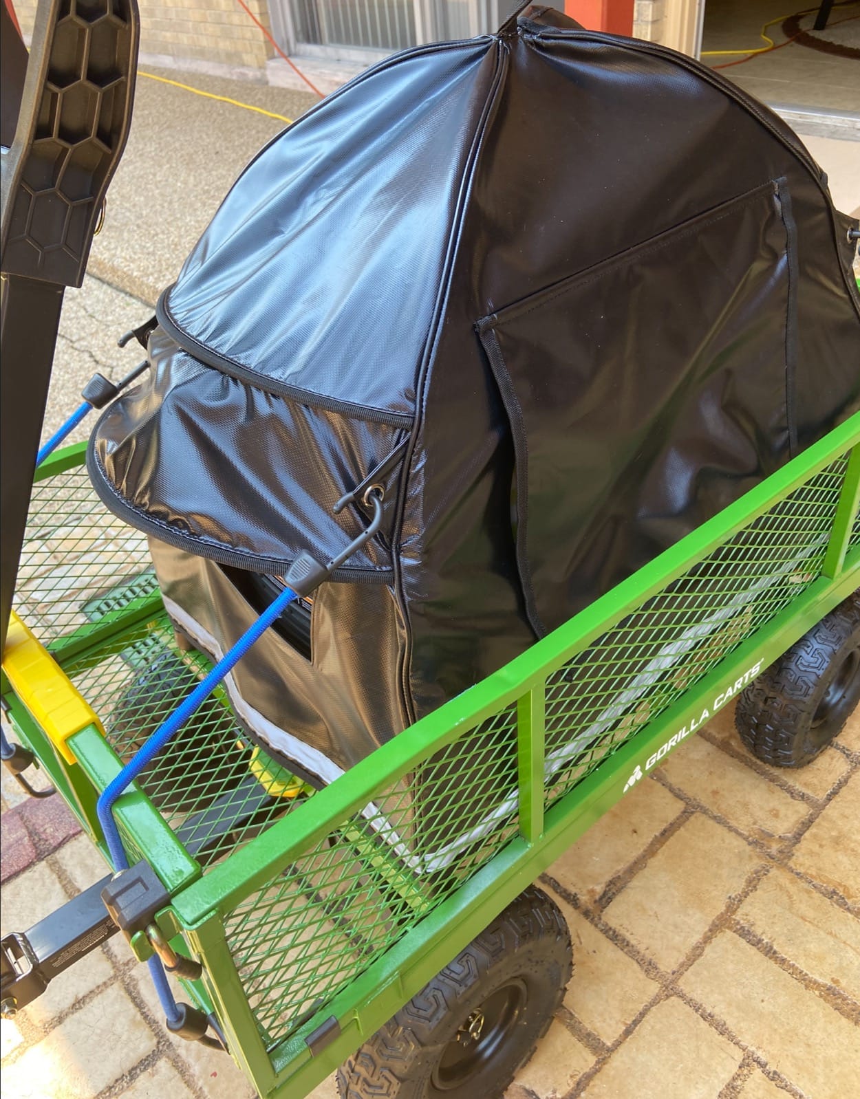 IGAN Small Inverter Generator Tent Cover While Running, Compatible for Honda and Most 1000~2300 Watts Generators, Portable Outdoor All-Weather Tarpaulin Cover for Rain, Black customer photo 1