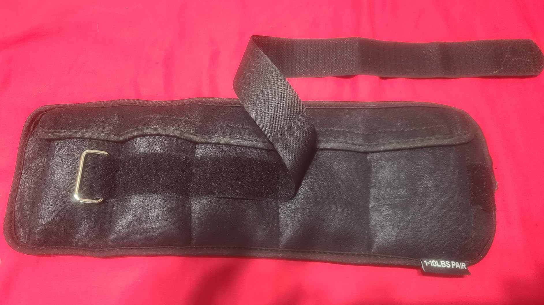 Fragraim Adjustable Ankle Weights 1-3/4/5/6/8/10/12/15/20 LBS Pair with Removable Weight for Jogging, Gymnastics, Aerobics, Physical Therapy customer photo 1