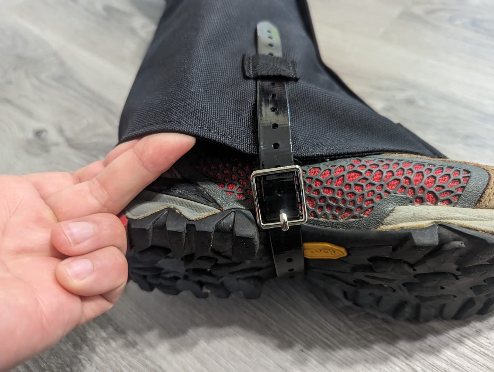 Unigear Leg Gaiters, 1000D Waterproof Boot Gaiters for Hiking Snow Hunting customer photo 1