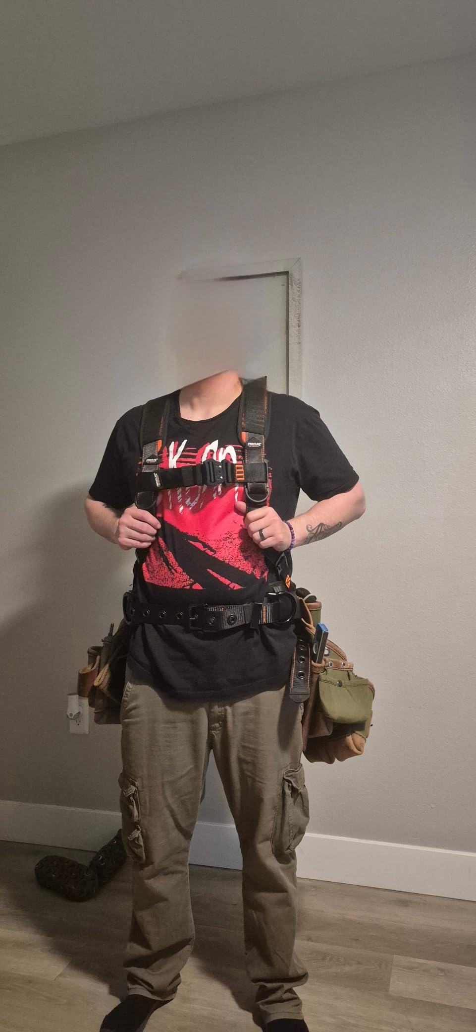 FRONTLINE FALL PROTECTION Harnesses + D-Ring+ Multiple Styles + OSHA and ANSI compliant customer photo 1