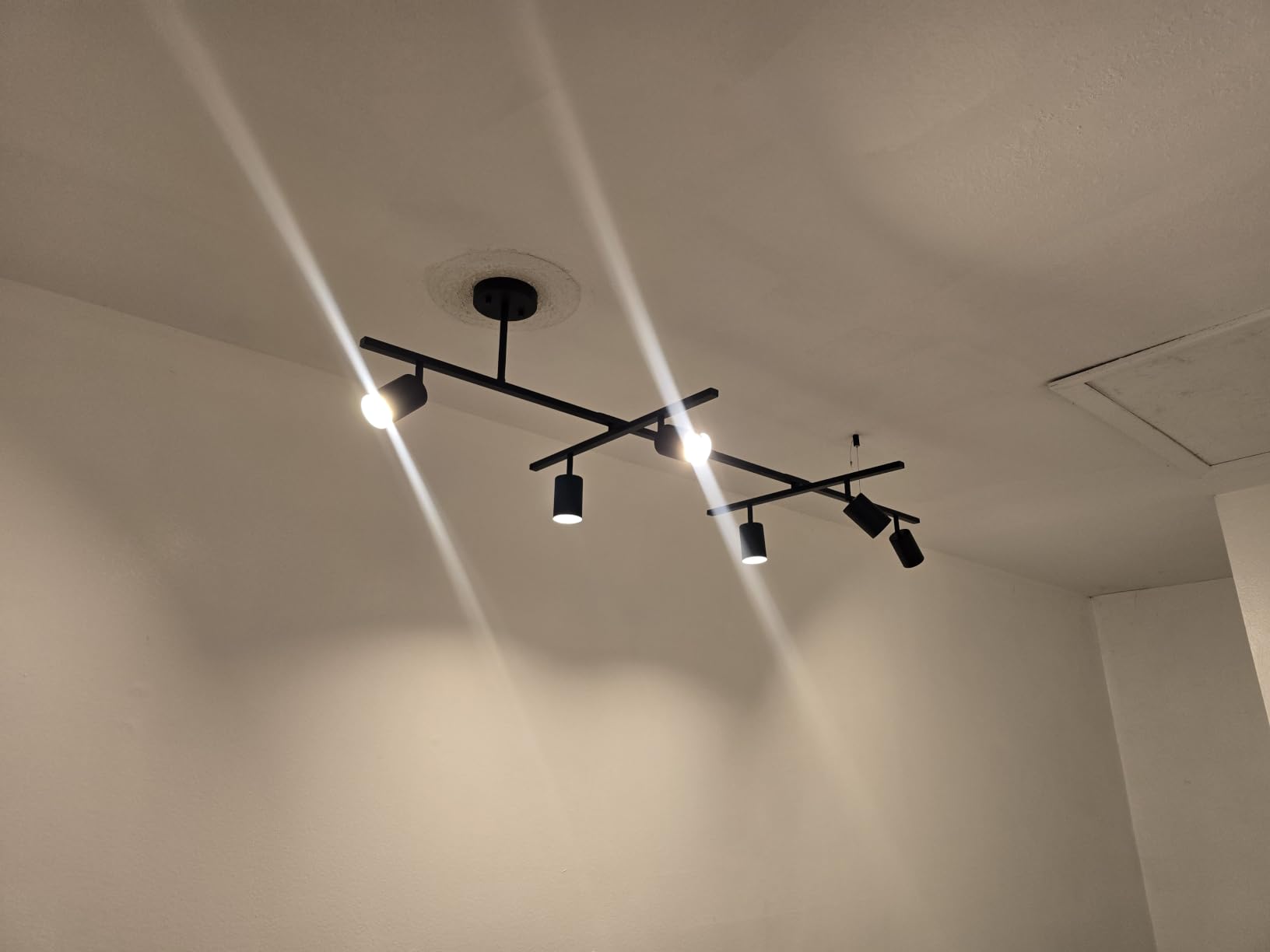 Globe Electric 59829 64