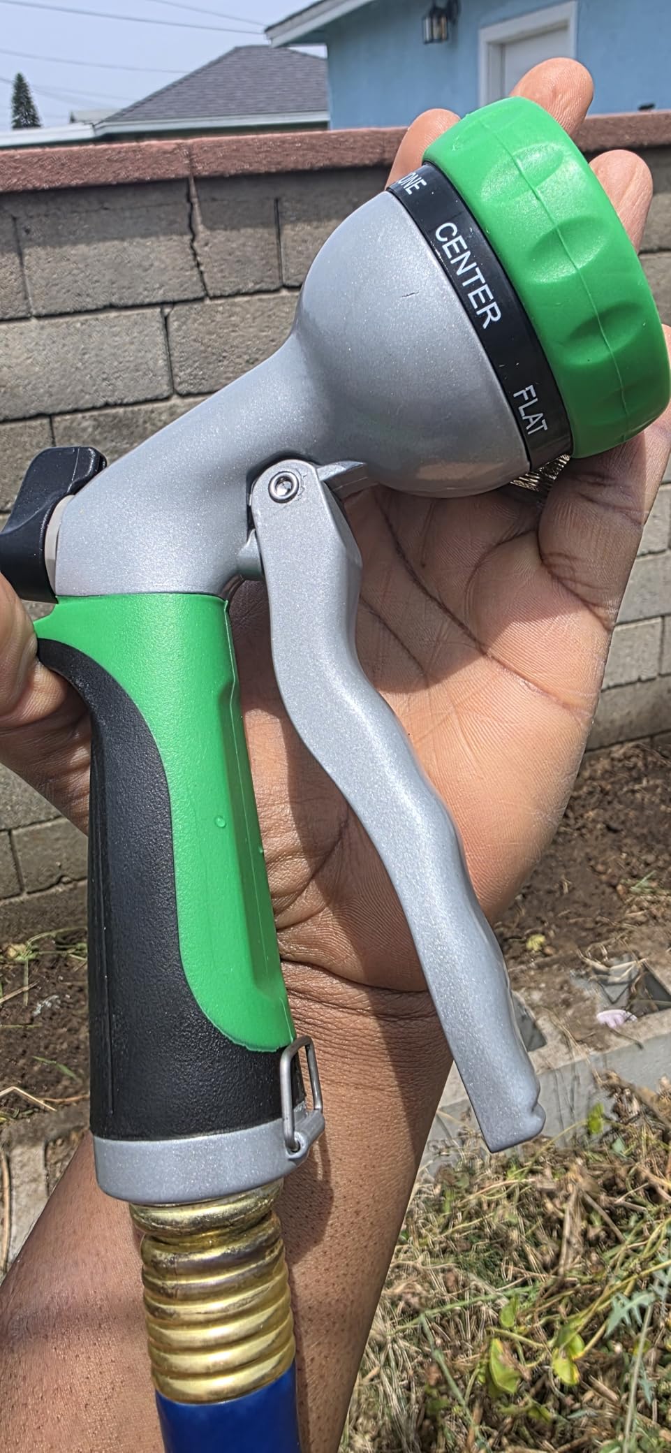 RESTMO Garden Hose Nozzle, Heavy Duty Metal Water Hose Nozzle with 7 Adjustable Spray Patterns, High Pressure Hand Sprayer with Flow Control for Watering Plants & Lawns, Washing Cars & Pets customer photo 2