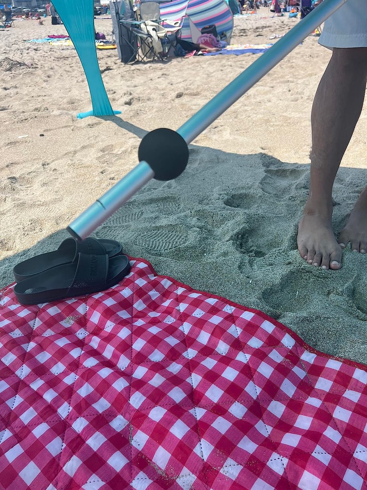 Family Beach Tent Canopy Sun Shade, Pop Up Grande Beach Tent Sun Shelter Stability 4 Poles with Portable Carry Bag Outdoor Shade for Fishing Backyard Camping customer photo 1