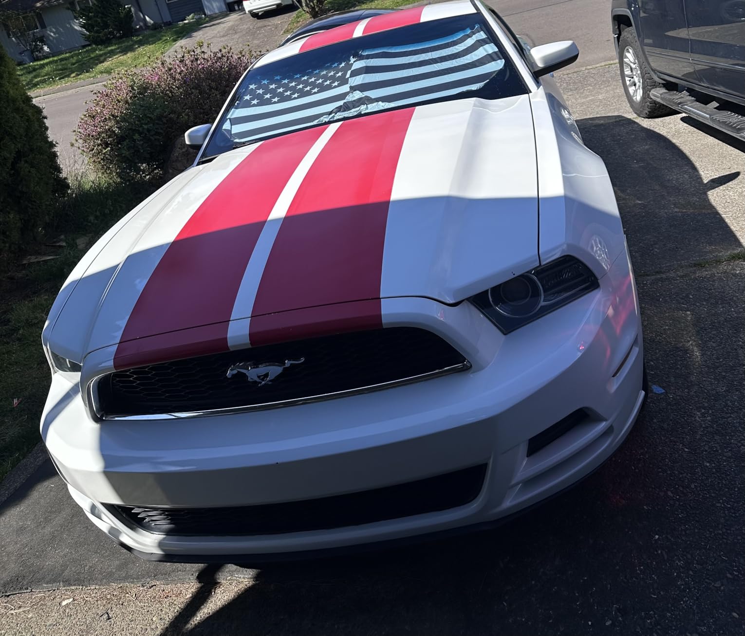 Autoamerics Truck Windshield Sun Shade - American Flag, 64 x 33.5 in customer photo 1