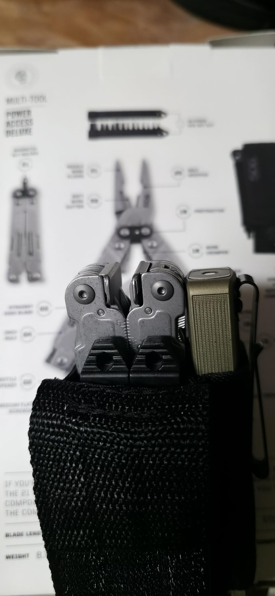 SOG PowerAccess Deluxe All-Around Heavy Duty Stainless Steel Multi-Tool w/Nylon Sheath, Two Knife Blades, Can & Bottle Opener, Black customer photo 1