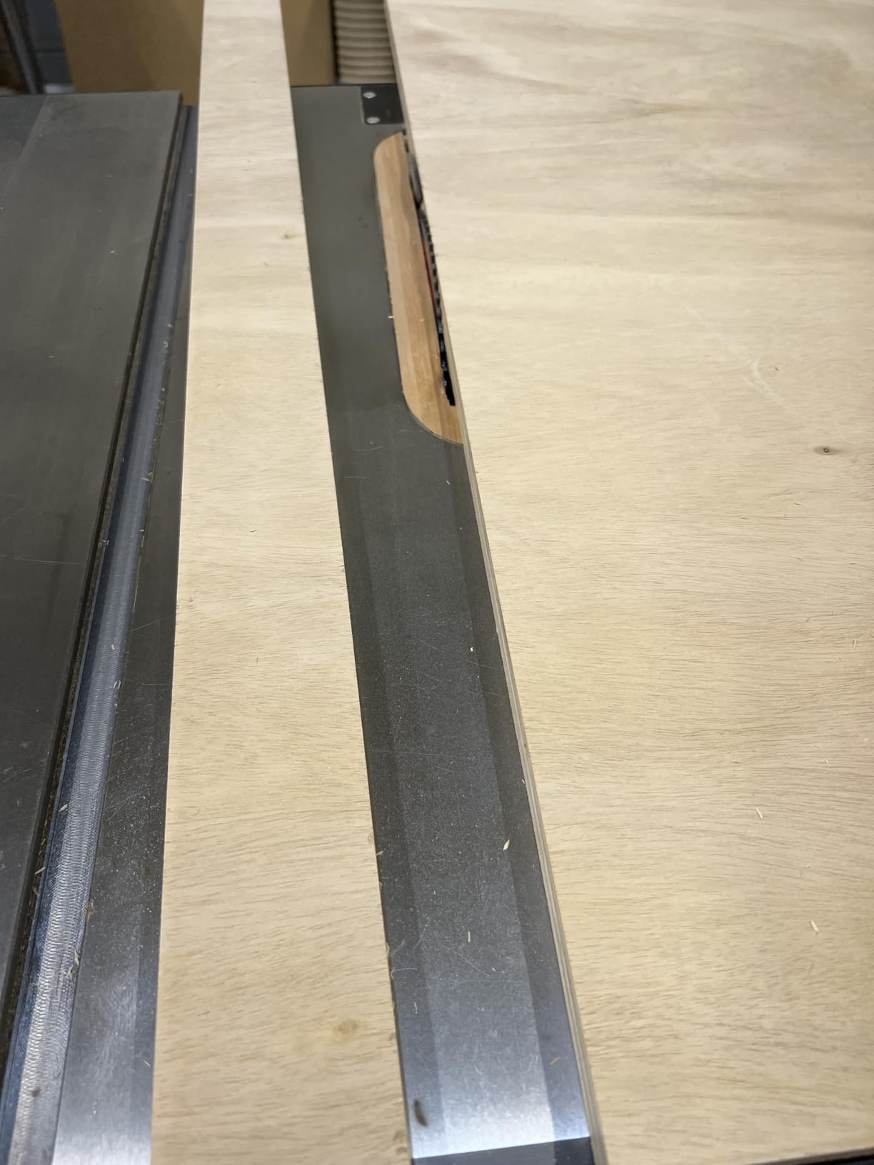 WEN BL1080 10-Inch 80-Tooth Carbide-Tipped Ultra-Fine Finish Professional Woodworking Saw Blade for Miter Saws and Table Saws customer photo 2