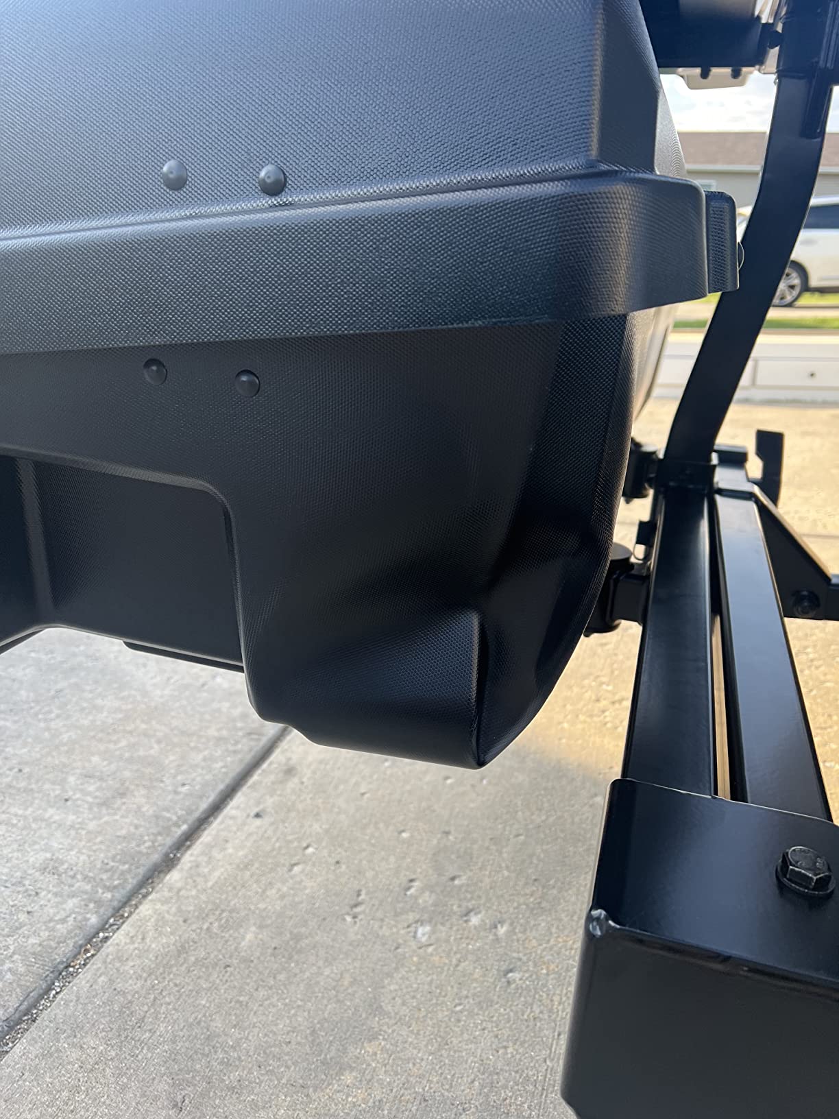 Yakima EXO GearLocker Cargo Carrier Hard Shell Box for SwingBase customer photo 2