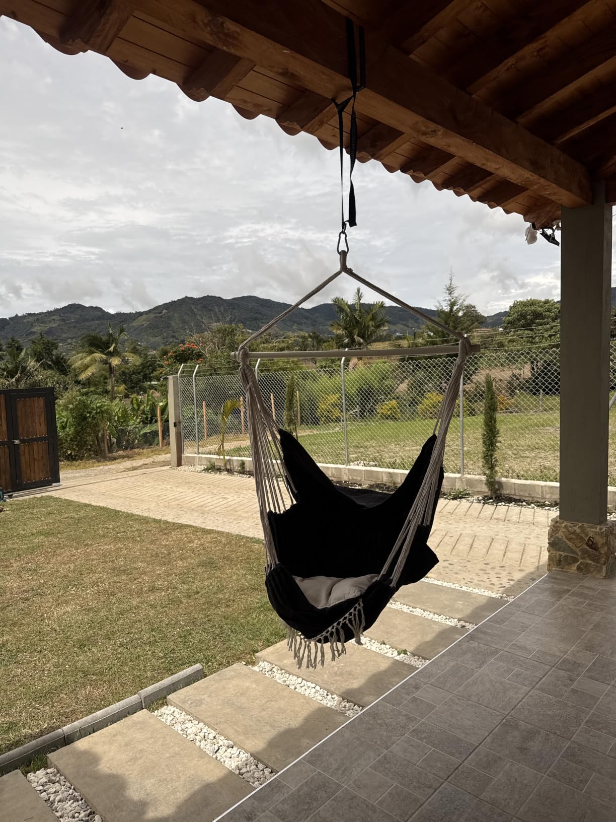 Chihee Hammock Chair Foot Rest 2 Cushions Max 485 lbs Metal Spreader Bar | Robust Hanging Chair Soft Cotton Blended Swing Collapsible Easy Storage Strong Strap Iron Carabiner Pocket Indoor Outdoor customer photo 1