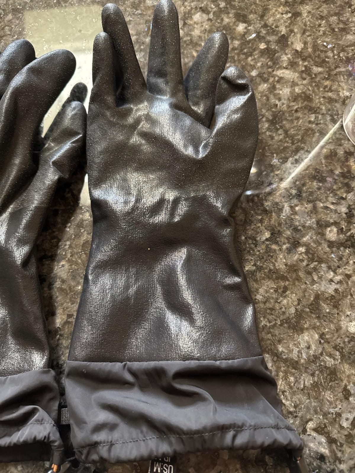 SHOWA TEMRES 282-02 Waterproof Insulated Winter Work Gloves, Breathable Polyurethane, Integrated Drawstring Gaiter Snow Cuff, Thermal Fleece for Skiing, Ice Fishing customer photo 1