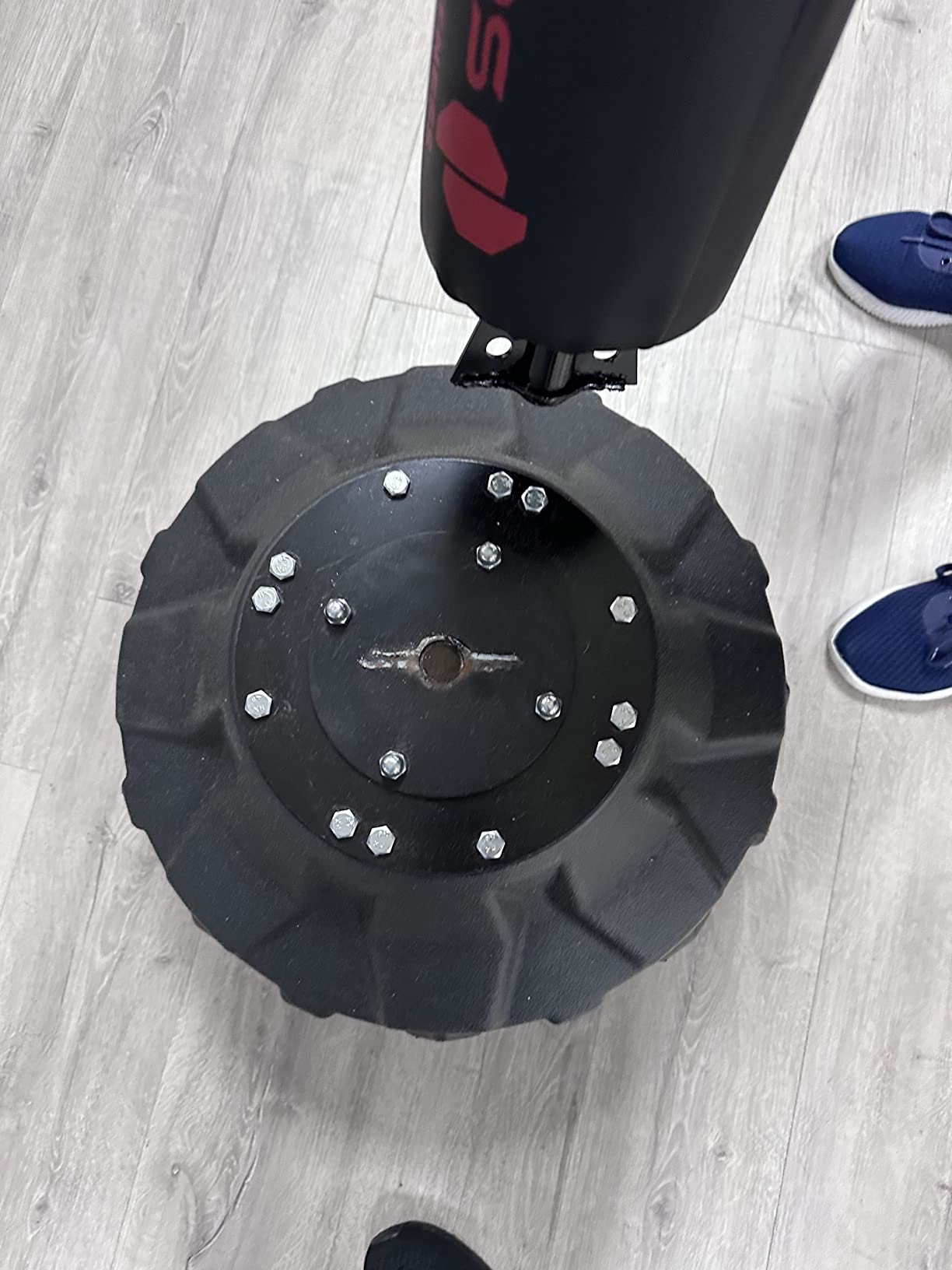 Cobra Reflex Bag - Advanced Reflex Punching Bag - Adjustable 55-77 inches, with Ultra-Fast Bounceback to Improve Speed, Reflexes & Stamina - Stand with Secure Suction Cups for Boxing & MMA customer photo 1