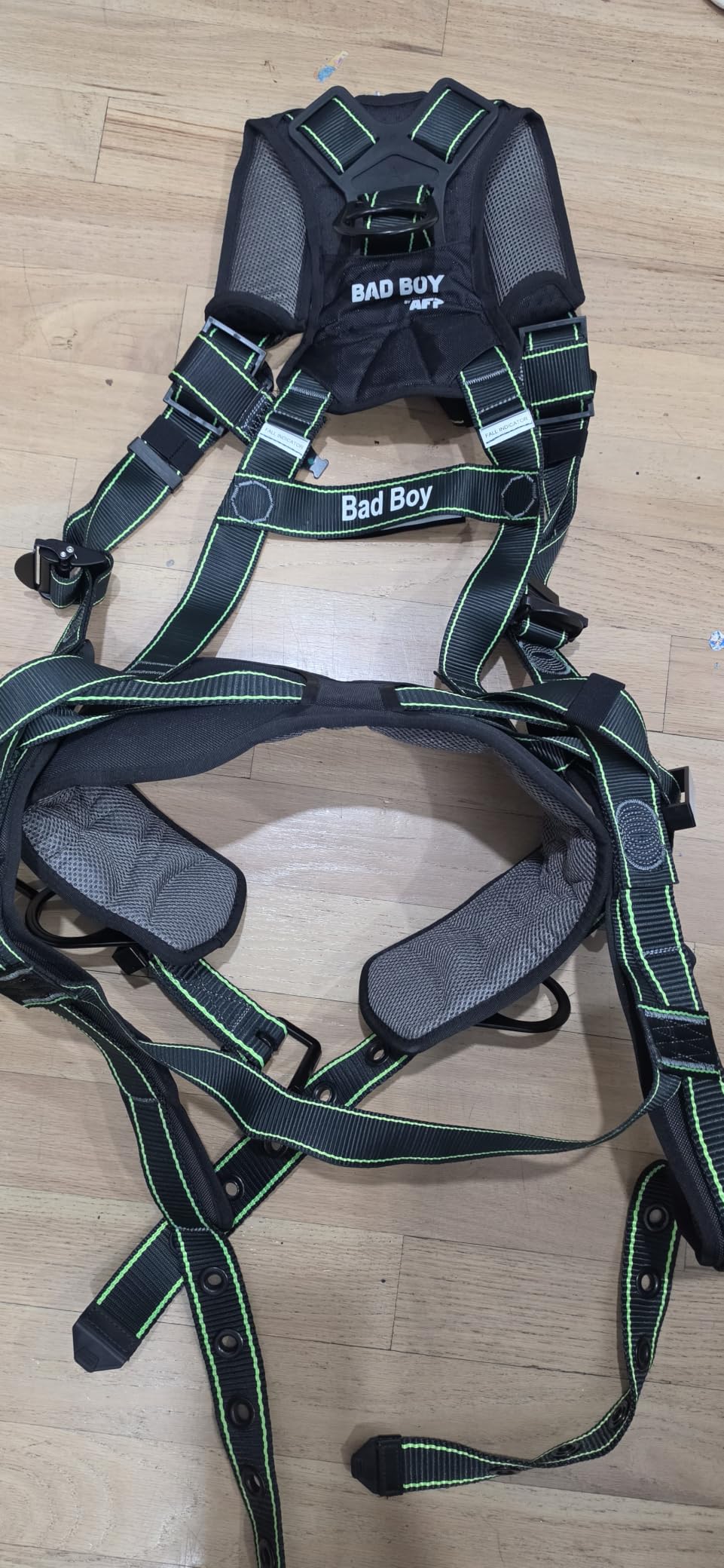 AFP Fall Protection Full-Body Premium Safety Harness, 8” Thick Support Belt, Aluminum D-Rings, Tongue Buckle (OSHA/ANSI PPE) customer photo 1