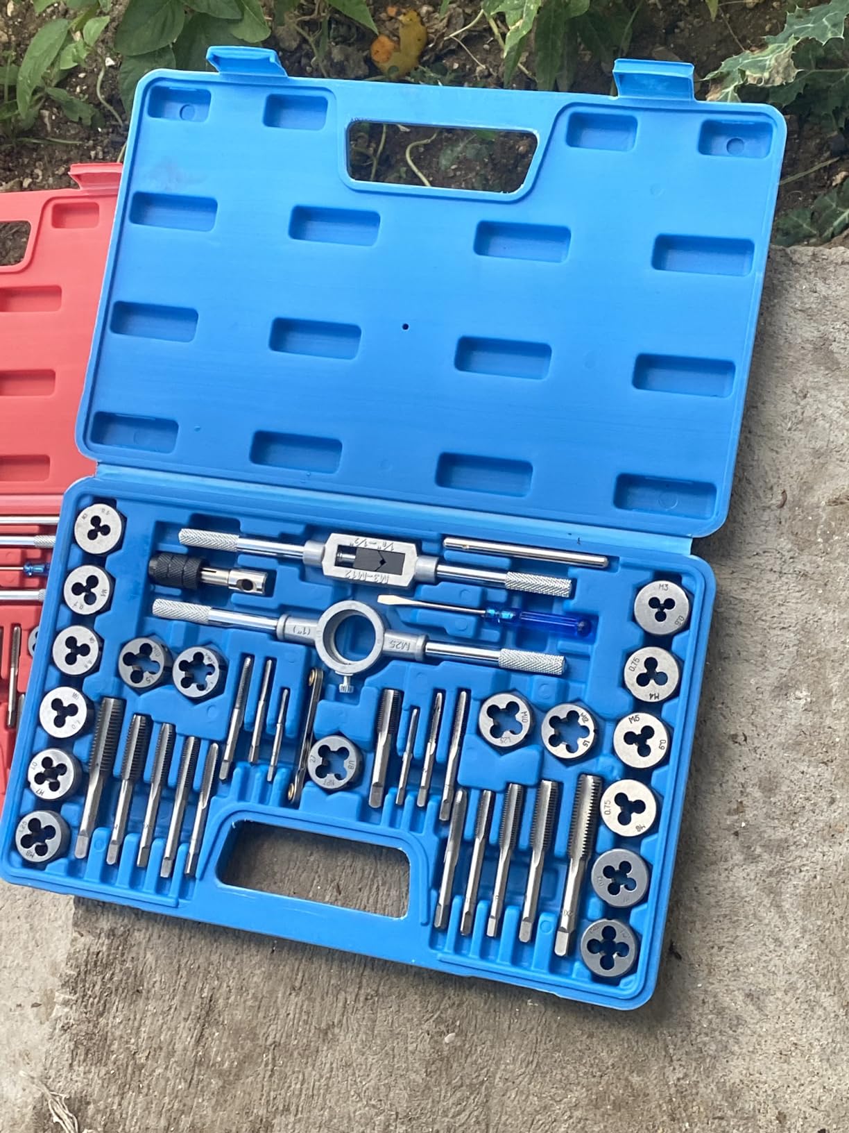 Anfrere 80pcs Tap and Die Set for Cutting External and Internal Threads | SAE & Metric Tap Die Wrench Set, Metric Standard M3 to M12 Coarse Fine Rethreading Threads Bits, NC, NF, NPT Repair Tools customer photo 2