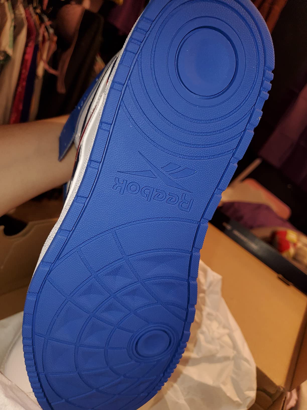 Reebok Unisex-Adult Resonator Mid Basketball Shoes customer photo 1