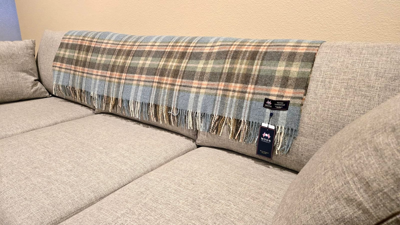 Moon Wool Plaid Throw Blanket, Merino Lambswool, Block Windowpane Beige Grey, Made in UK customer photo 2