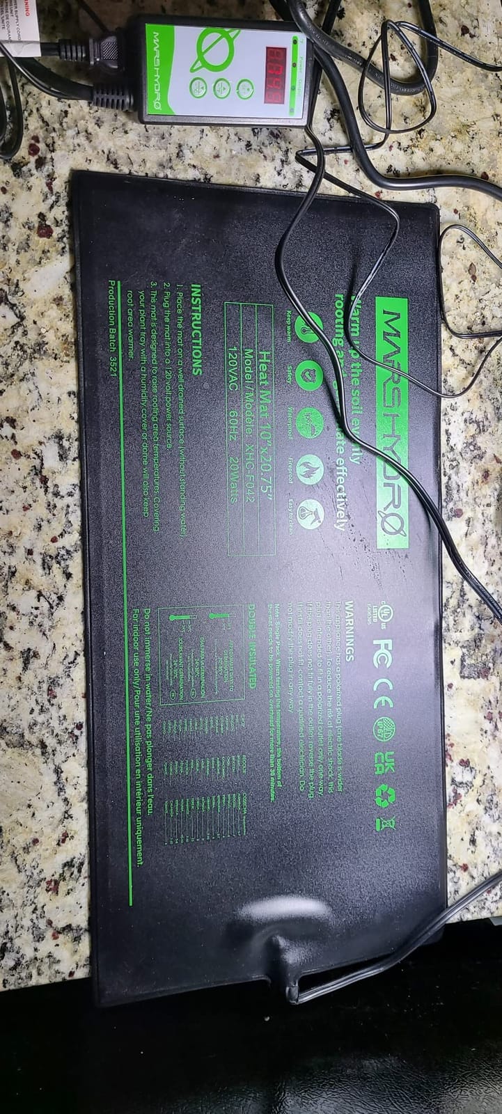 MARS HYDRO 10''x 20.75'' Seedling Heat Mat with Thermostat Combo Set，Heating Pad for for Germination, Indoor Gardening, Greenhouse customer photo 2
