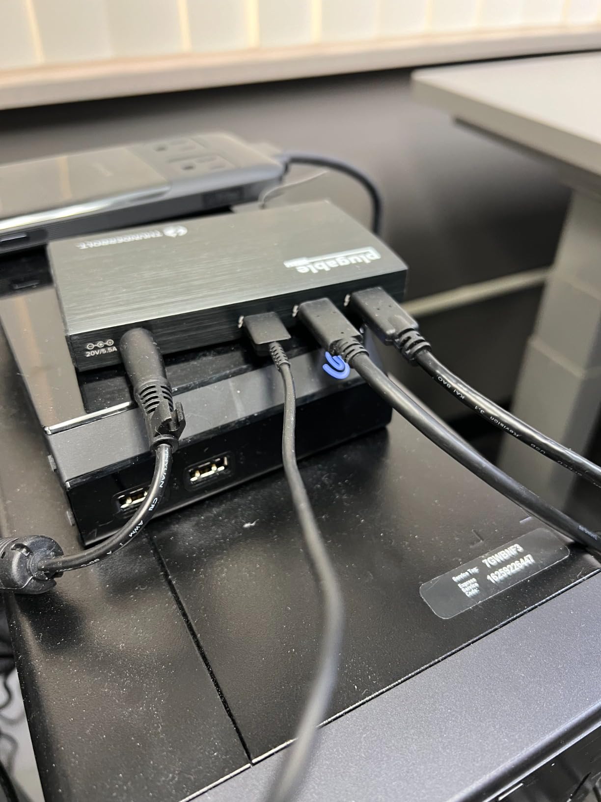 Plugable Thunderbolt 4 Hub | 60W Laptop Charging | 3X Thunderbolt 4 Ports | Dual 4K/Single 8K Displays | USB4 Compatibility - TBT4-HUB3C customer photo 2
