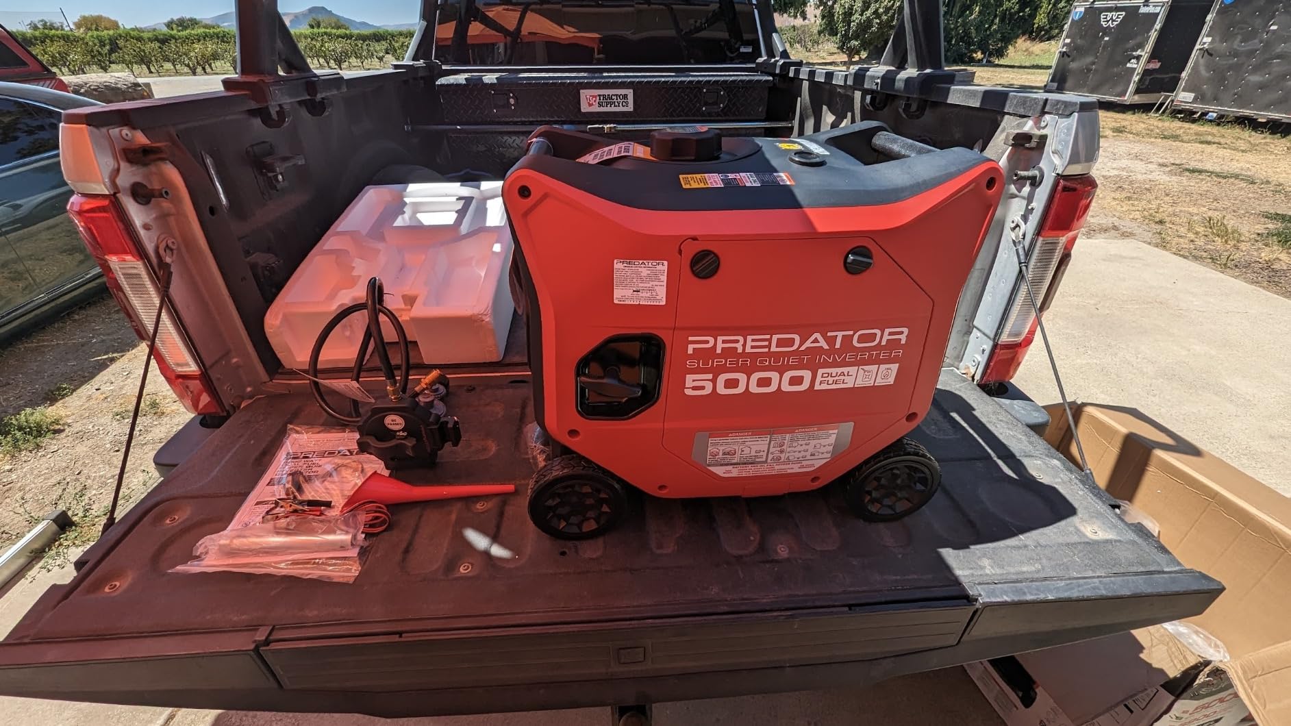 Generator Cover Waterproof, Heavy Duty Thicken 600D Polyester with Elastic Drawstring, Weather/UV Resistant Generator Cover for Universal Portable Generators 5000-10000 Watt (32''L x 24''W x 24''H) customer photo 1